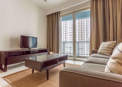 2 bed Condo in Q Langsuan Lumphini Sub District C11440