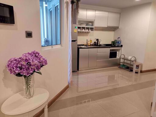 2 bed Condo in Supalai Wellington Huai Khwang Sub District C11439