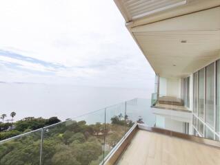 Luxury The Cove Condo For Sale in Wong Amat