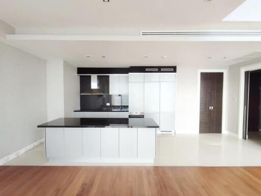 Luxury The Cove Condo For Sale in Wong Amat