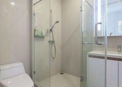 2 bed Condo in Q Langsuan Lumphini Sub District C11421