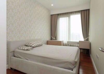 2 bed Condo in Q Langsuan Lumphini Sub District C11421