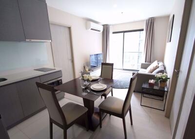 2 bed Condo in Rhythm Sukhumvit 36-38 Phra Khanong Sub District C11419