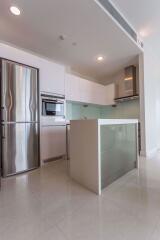 2 bed Condo in Q Langsuan Lumphini Sub District C11418