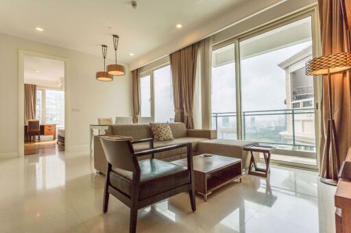 2 bed Condo in Q Langsuan Lumphini Sub District C11418