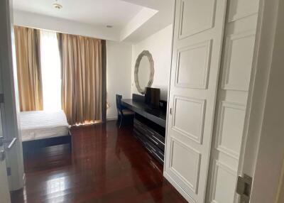 3 bed Condo in Baan Rajprasong Lumphini Sub District C11401