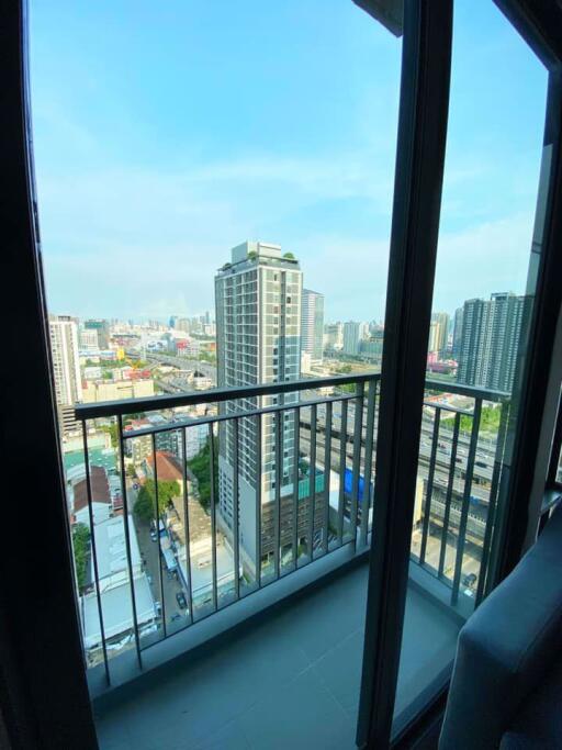 2 bed Condo in Rhythm Asoke Makkasan Sub District C11396