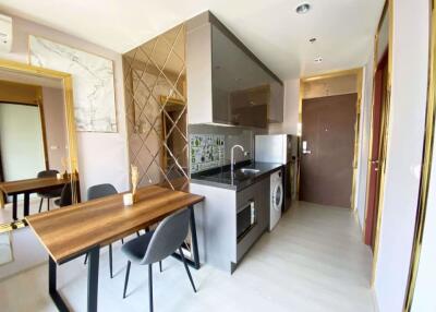 2 bed Condo in Rhythm Asoke Makkasan Sub District C11396