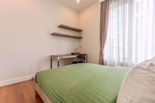 2 bed Condo in Q Langsuan Lumphini Sub District C11389