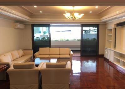 3 bed Condo in Shiva Tower Khlong Toei Nuea Sub District C11379