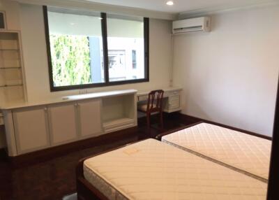 3 bed Condo in Shiva Tower Khlong Toei Nuea Sub District C11379