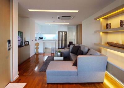 2 bed Condo in Raya Serviced Apartment Khlong Toei Nuea Sub District C11378