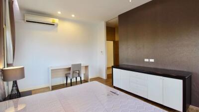 3 bed Condo in Magic Bricks Khlong Tan Nuea Sub District C11375