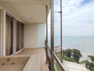 Beach Front Condo Unit for Sale At The Cove