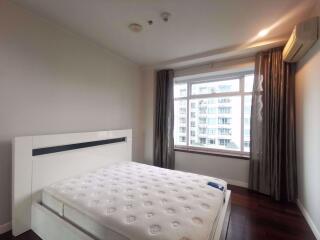 2 bed Condo in Circle Condominium Makkasan Sub District C11367