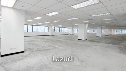 Office for rent in Huaykwang