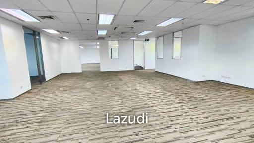 Office for rent in Huaykwang