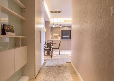 2 bed Condo in MODE Sukhumvit 61 Khlong Tan Nuea Sub District C11353