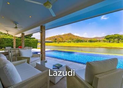 Black Mountain: Renovated 3 Bedroom Luxury Villa