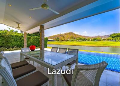 Black Mountain: Renovated 3 Bedroom Luxury Villa