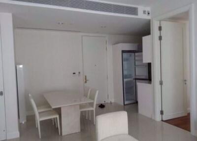 2 bed Condo in Q Langsuan Lumphini Sub District C11341