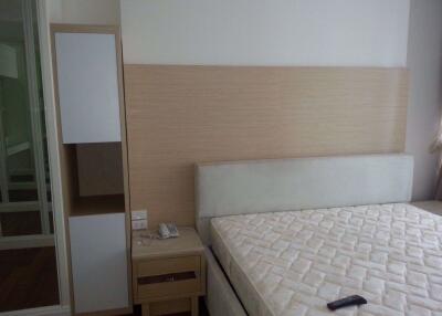 2 bed Condo in Q Langsuan Lumphini Sub District C11341