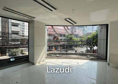 Prime Corner Building in the Heart of Silom – A Pinnacle of Luxury and Convenience