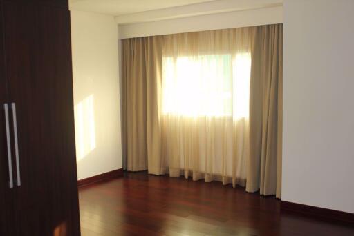 3 bed Duplex in Le Raffine Jambunuda Sukhumvit 31 Khlong Toei Nuea Sub District D11325