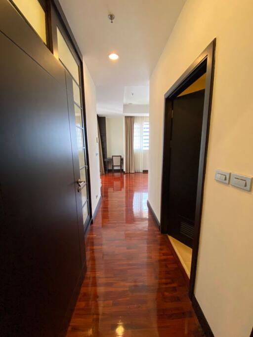 2 bed Condo in Grand Mercure Bangkok Asoke Residence Khlong Toei Nuea Sub District C11331