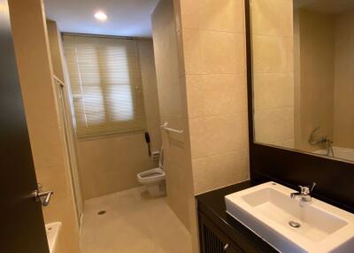 2 bed Condo in Grand Mercure Bangkok Asoke Residence Khlong Toei Nuea Sub District C11331