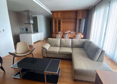 3 bed Condo in 185 Rajadamri Lumphini Sub District C11306