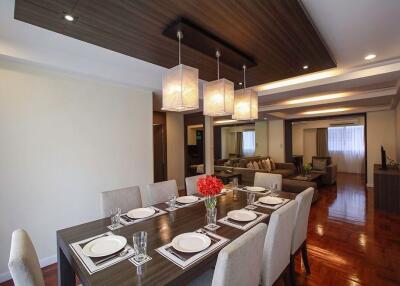 2 bed Condo in The Kameo Court Khlong Toei Nuea Sub District C11302