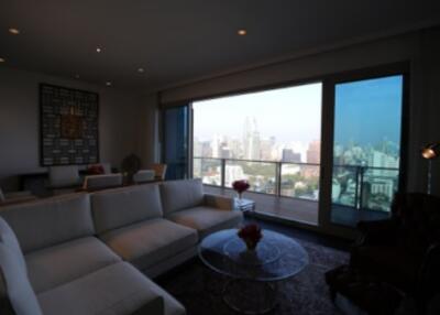 3 bed Condo in 185 Rajadamri Lumphini Sub District C11295