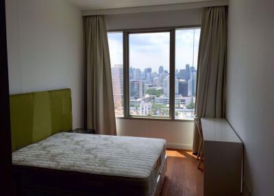 2 bed Condo in 185 Rajadamri Lumphini Sub District C11293