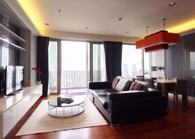 3 bed Condo in Ashton Morph 38 Phra Khanong Sub District C11285