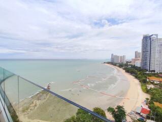 Amazing Beach Front for Sale in The Cove