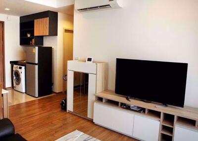 2 bed Condo in Hasu Haus Phrakhanongnuea Sub District C11258