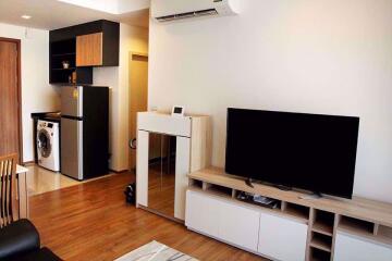 2 bed Condo in Hasu Haus Phrakhanongnuea Sub District C11258