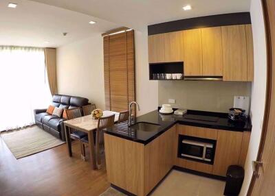 2 bed Condo in Hasu Haus Phrakhanongnuea Sub District C11258