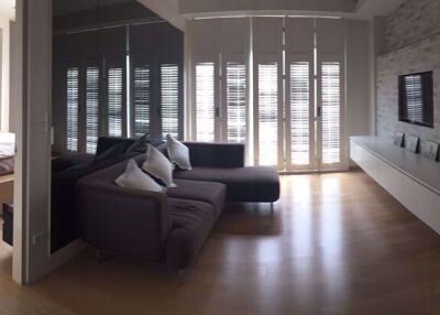 1 bed Condo in Noble Reform Samsennai Sub District C11236