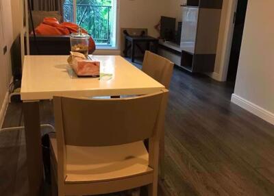 1 bed Condo in The Crest Sukhumvit 49 Khlong Tan Nuea Sub District C11201