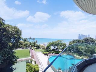 Spacious The Cove Condo For Sale at Pattaya