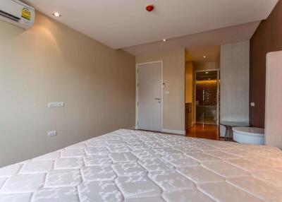 3 bed Condo in Le Nice Ekamai Phrakhanongnuea Sub District C11170