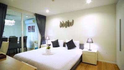 3 bed Condo in 15 Sukhumvit Residences Khlong Toei Nuea Sub District C11167