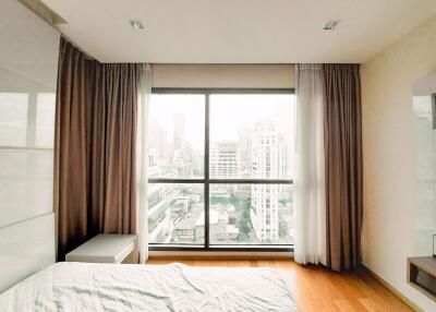 2 bed Condo in The Address Sathorn Silom Sub District C11164