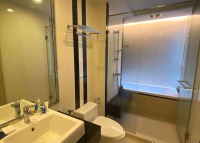 1 bed Condo in Beverly 33 Khlong Tan Nuea Sub District C11129