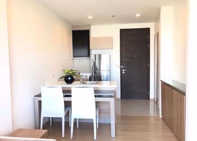 1 bed Condo in Rhythm Sukhumvit Phra Khanong Sub District C11118