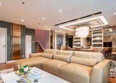 5 bed Duplex in Belle Grand Rama 9 Huai Khwang Sub District C11117