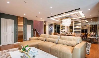 5 bed Duplex in Belle Grand Rama 9 Huai Khwang Sub District C11117