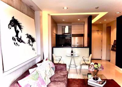 1 bed Condo in Baan Somthavil Lumphini Sub District C11116